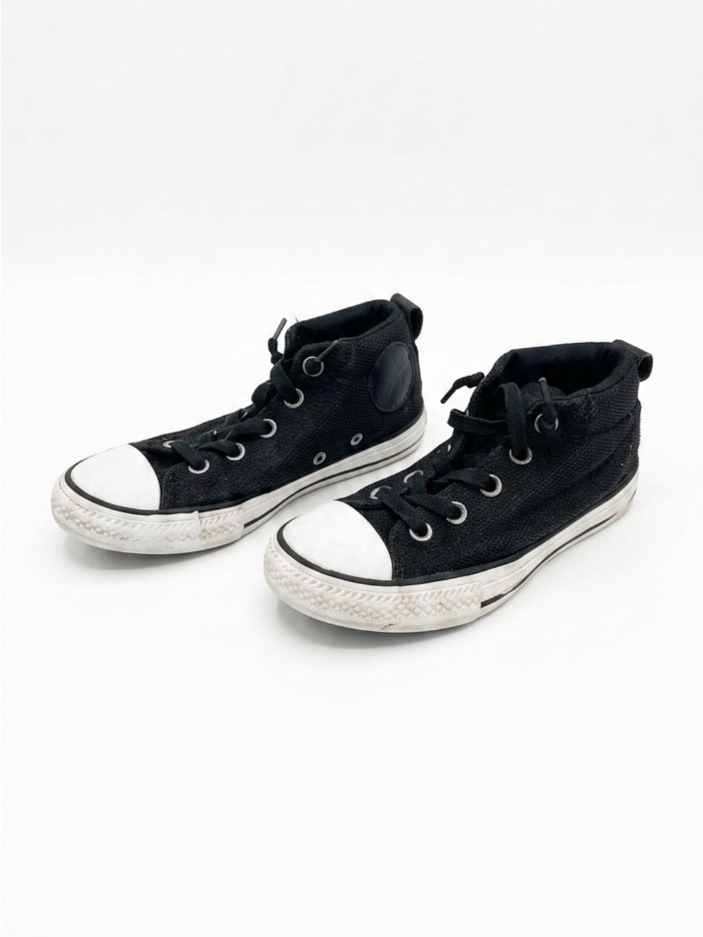 Chuck Taylor All Star Street Mid Lace Up Converse Sneakers Style 658648F Black⬛️